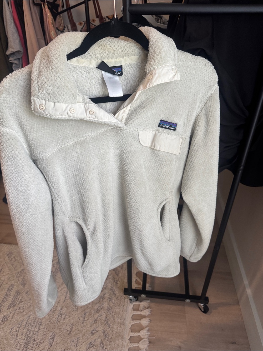 Patagonia Cream Cowl Snap-T Fleece Pullover